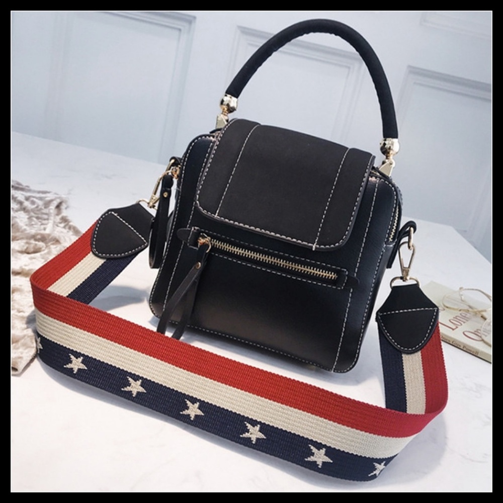 NEW KATE Tote Crossbody - Picture 2 of 8